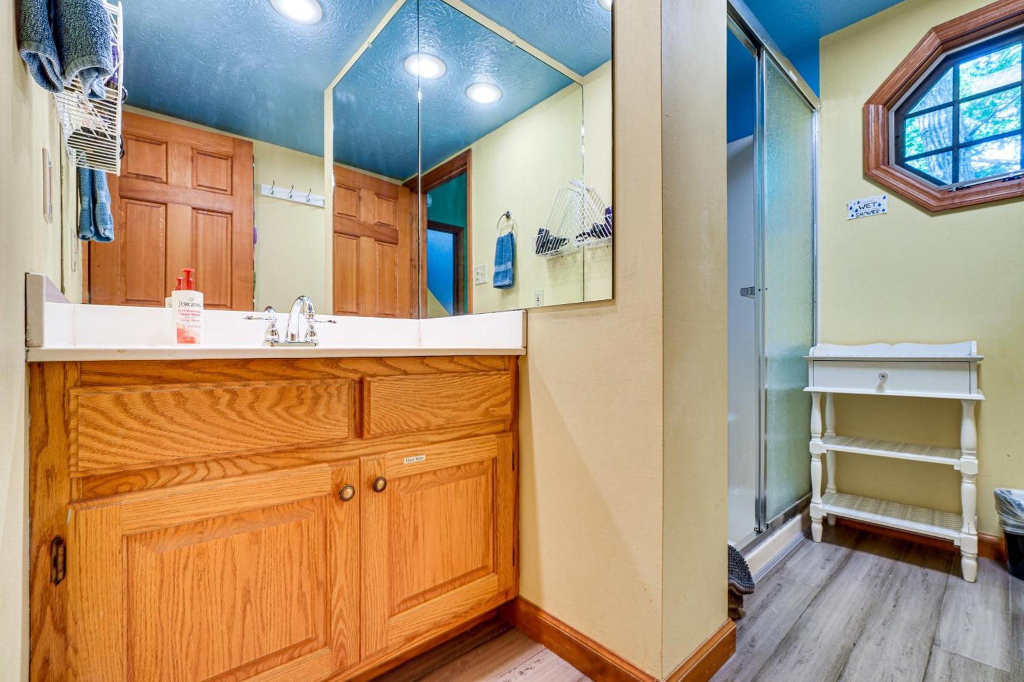 Smoky Mountain Cabin With Deck And Hot Tub! Pigeon Forge Bagian luar foto