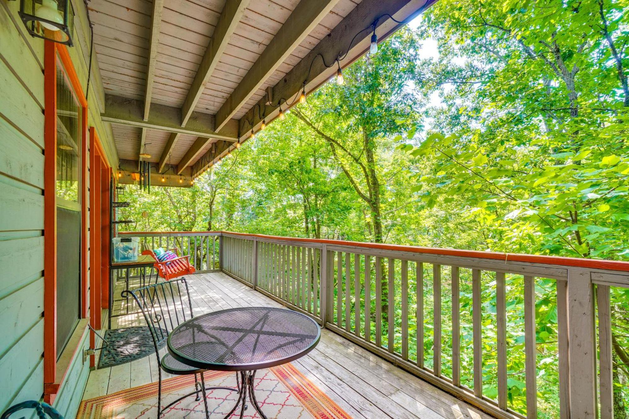 Smoky Mountain Cabin With Deck And Hot Tub! Pigeon Forge Bagian luar foto